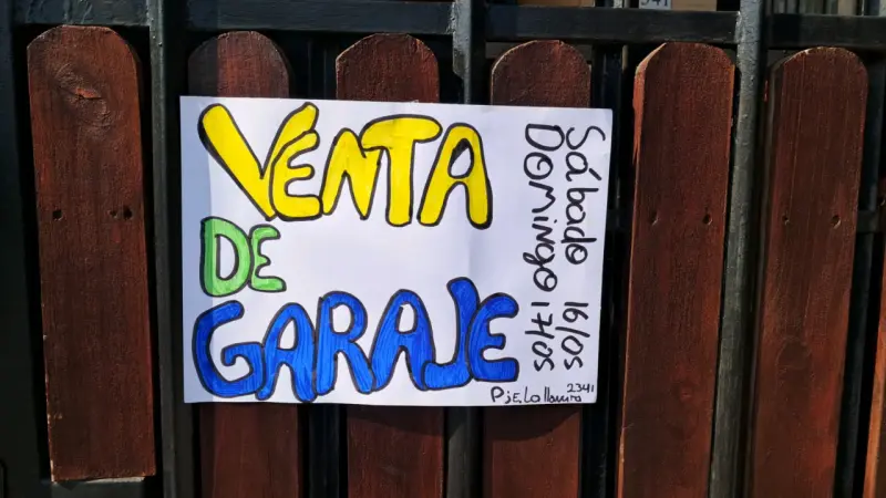 Garagesale - 1