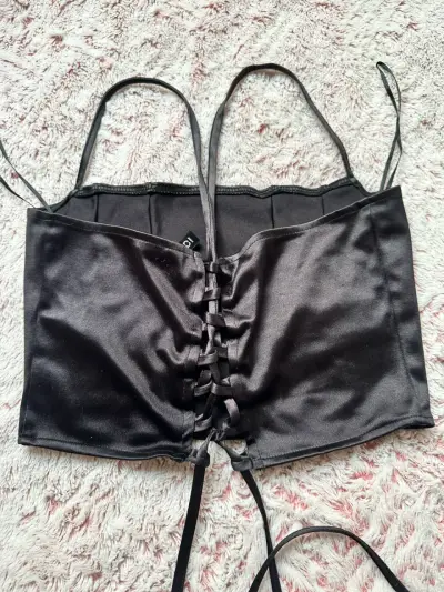 Top corset negro elegante - miniatura 2