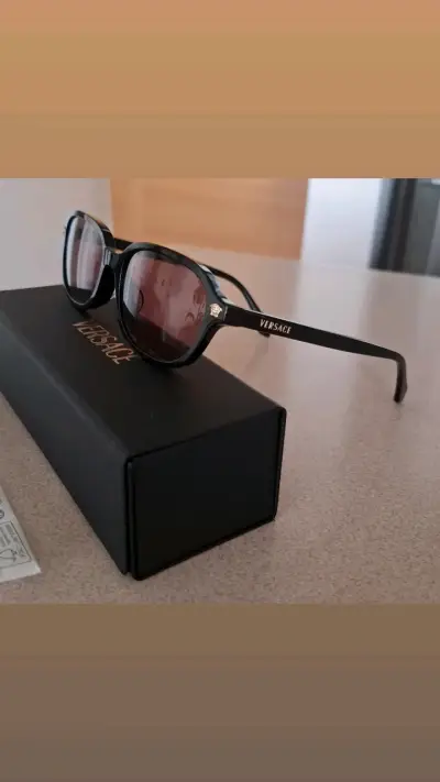 Gafas de sol Versace negras - miniatura 1