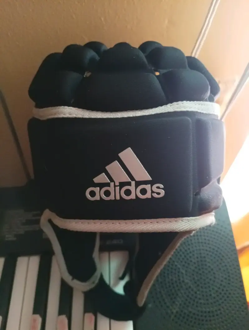 Casco de rudby Adidas negro - 1