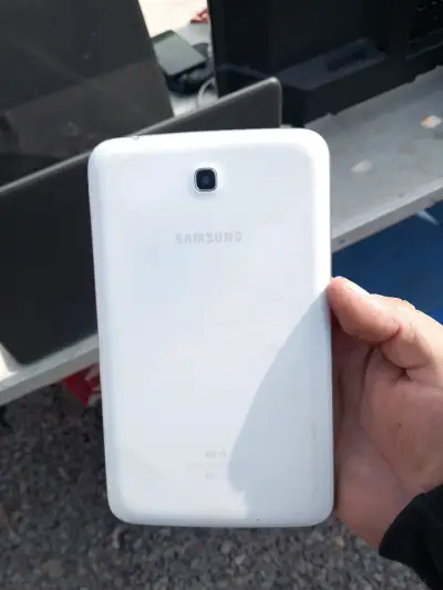Tablet Samsung Galaxy blanca - miniatura 2