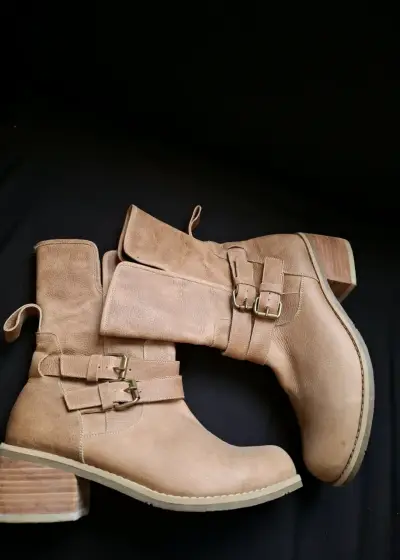 Botas de cuero - miniatura 4