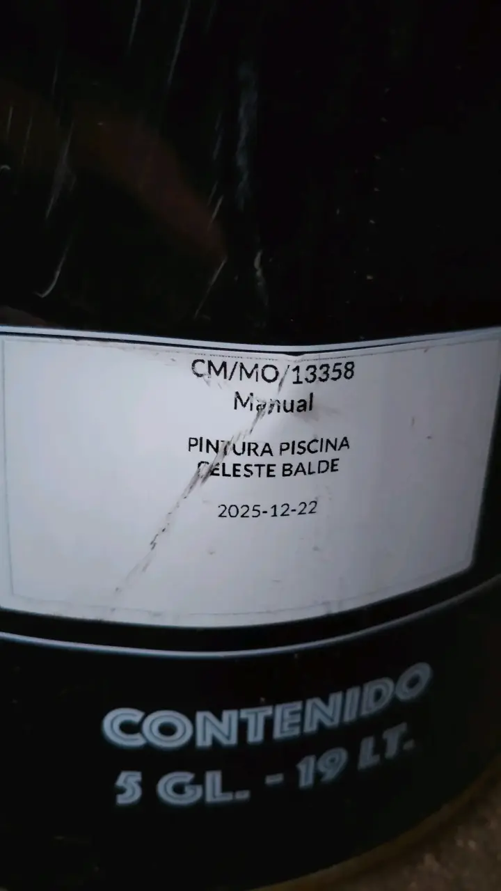 Pintura celeste para piscina 19L - 1