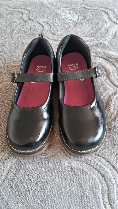 Zapatos negros escolares para niña - miniatura 4