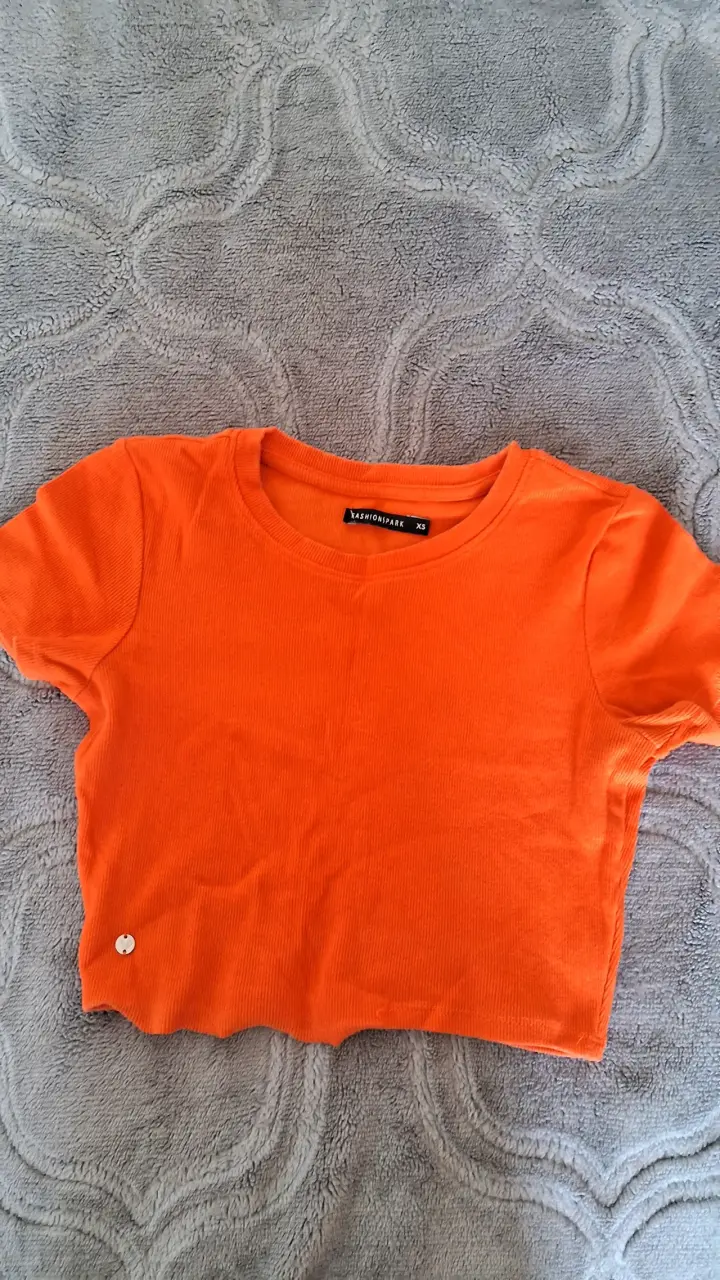 Polera corta naranja Fashionpark - 1