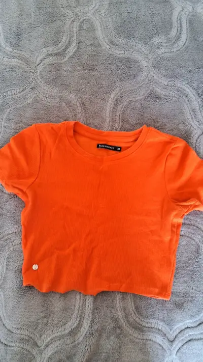 Polera corta naranja Fashionpark - miniatura 1