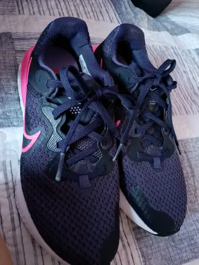 Zapatillas deportivas originales nike - miniatura 1