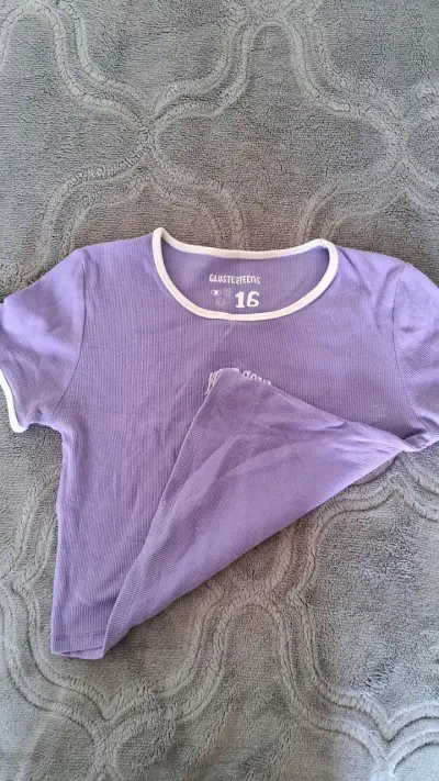 Polera morada "Your Soul Knows" - miniatura 2