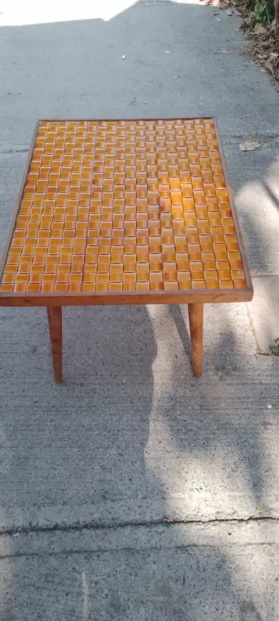 Mesa estilo retro Mid-Century Modern - miniatura 1