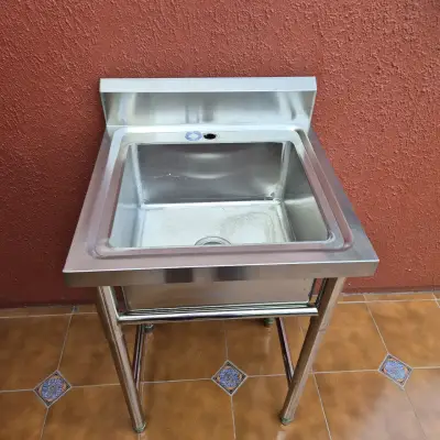 Lavaplatos industrial de acero inoxidable - miniatura 1