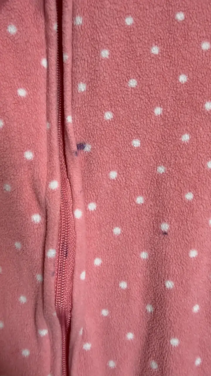 Pijama rosa de puntos para niña - 3