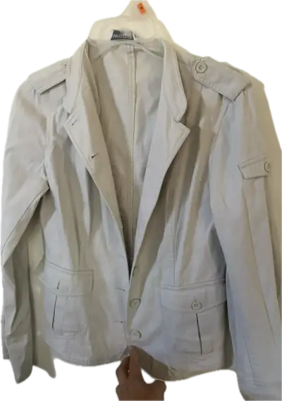 Ropa americana - miniatura 3