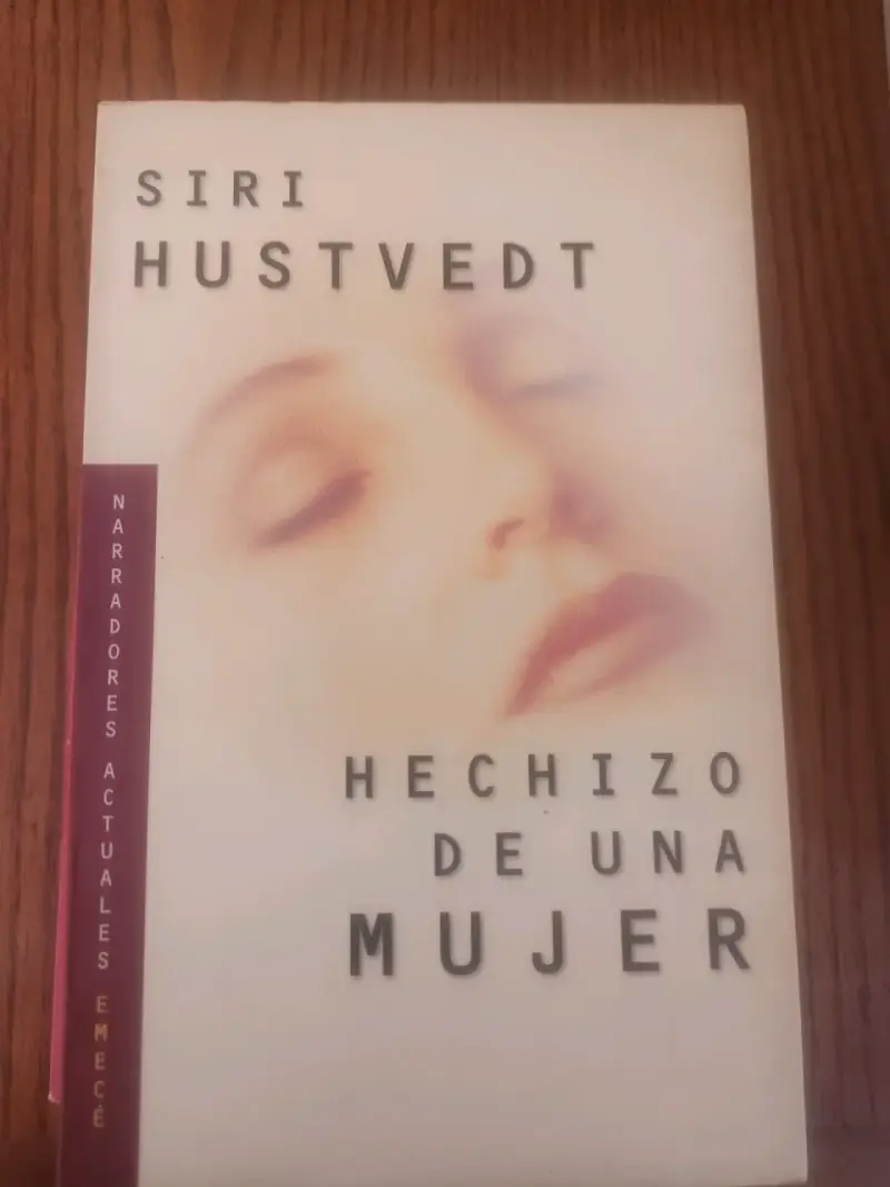 Libro Hechizo de una Mujer