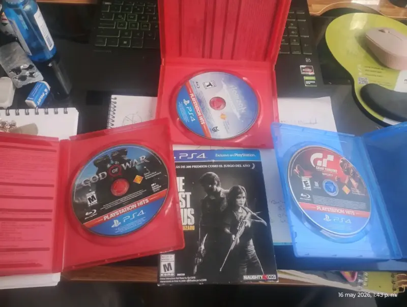 Lote 4 juegos PS4 poco usados - 2