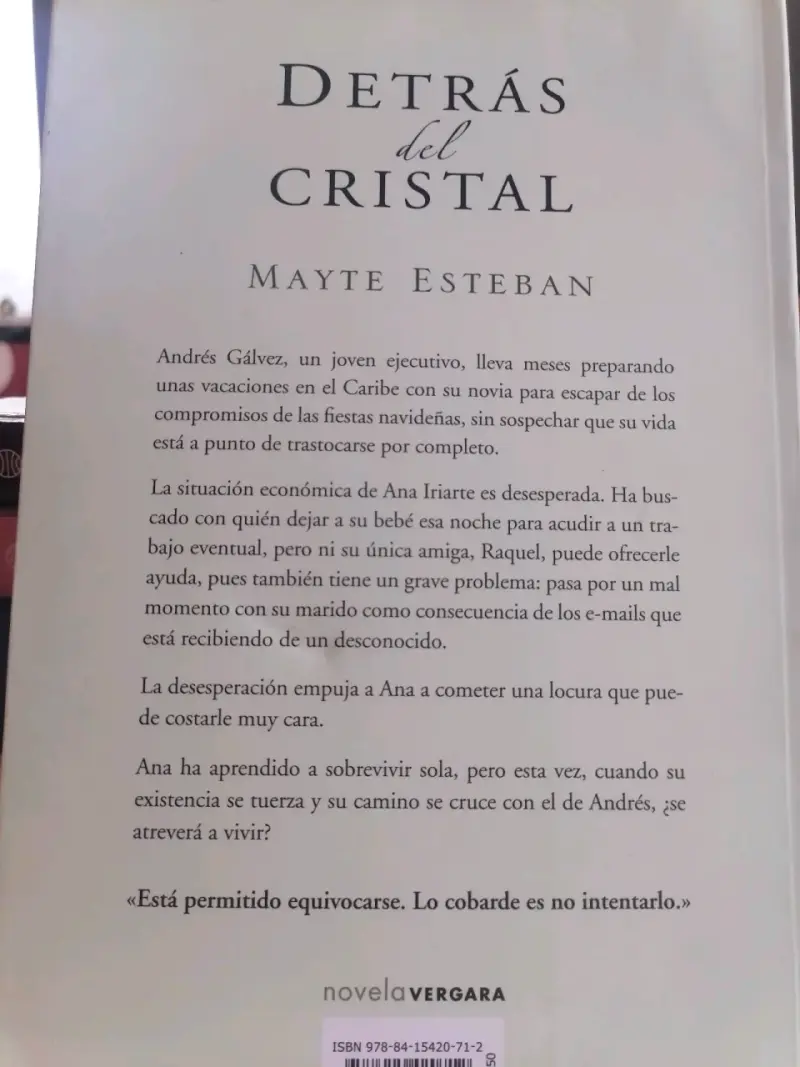 Libro 'Detrás del Cristal' - 2
