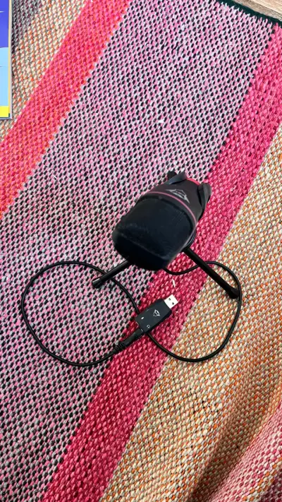 Micrófono Trust USB con soporte - miniatura 2