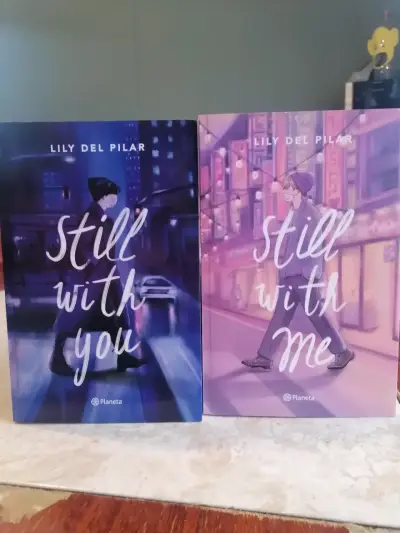 Set de libros 'Still with You' y 'Still with Me' - miniatura 1