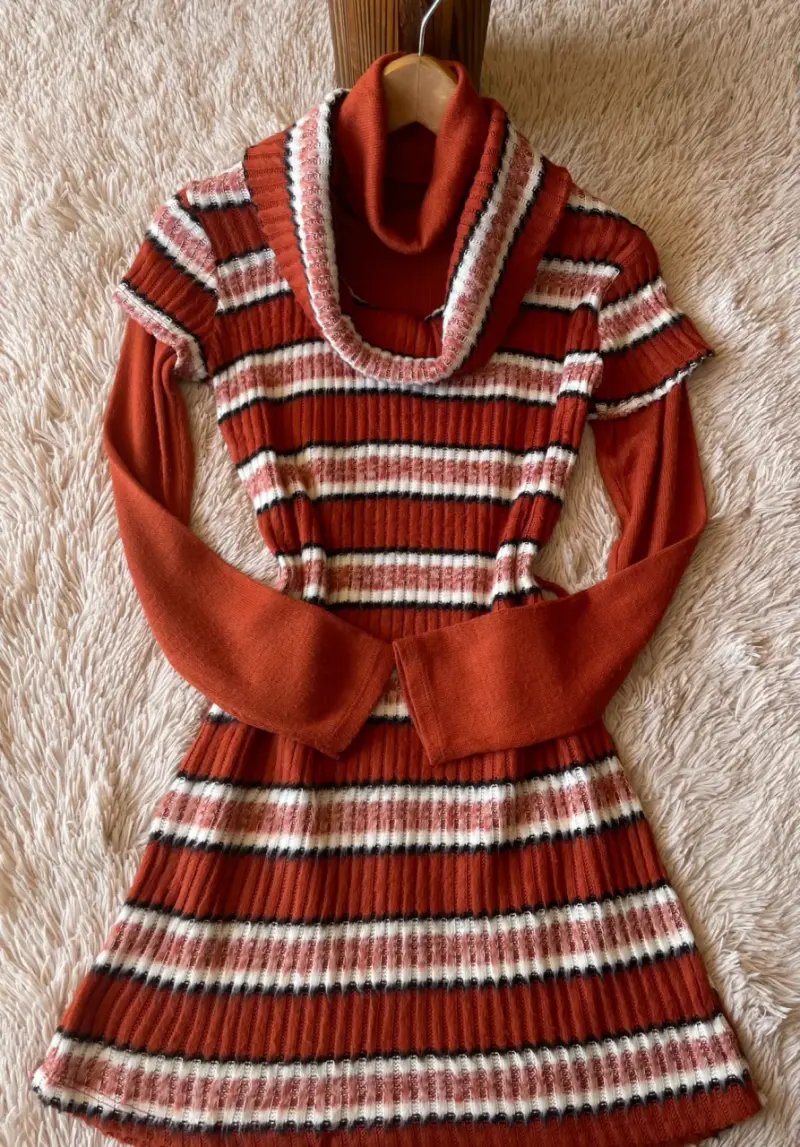 Vestido de lana  rayado - 4