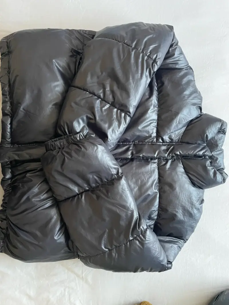 Chaqueta TALLY WEIJL acolchada negra