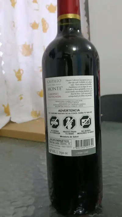 Vino tinto Castillo del Monte - miniatura 2
