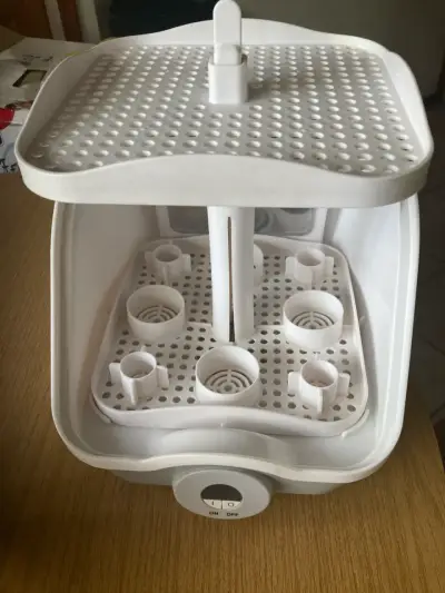 Esterilizador de bebé Chicco - miniatura 2