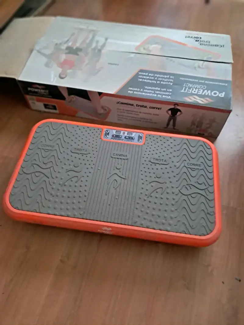 Plataforma vibratoria Powerfit Compact