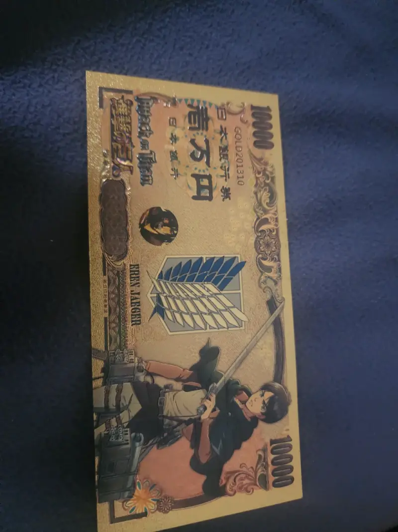 Figura Baby Yoda y billete de eren jarger - 2