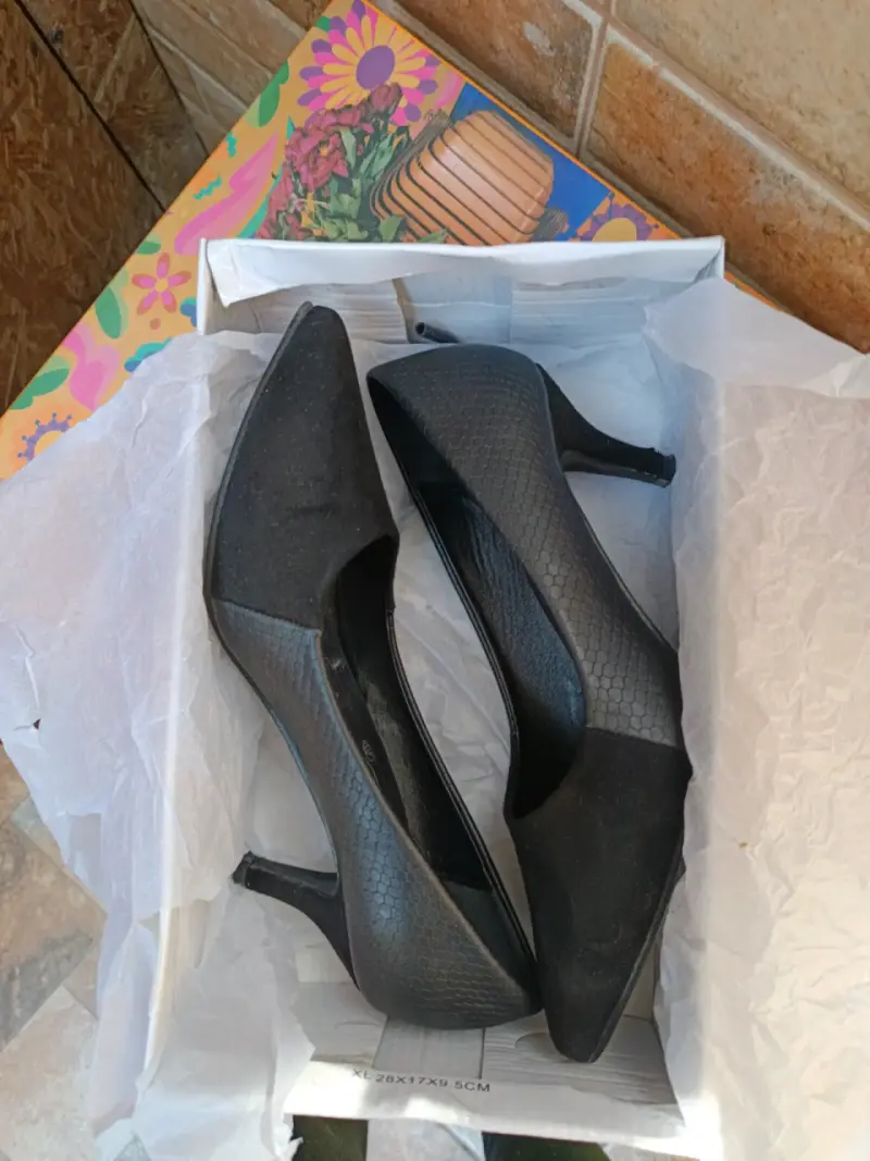 Zapato taco aguja negro - 3