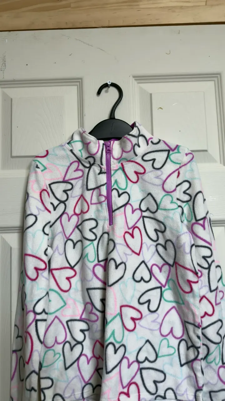 Polerón con estampado de corazones - 3