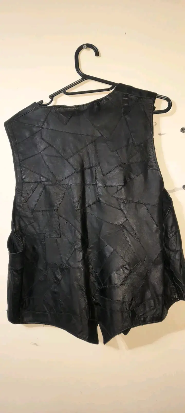 Chaleco negro de cuero - 2