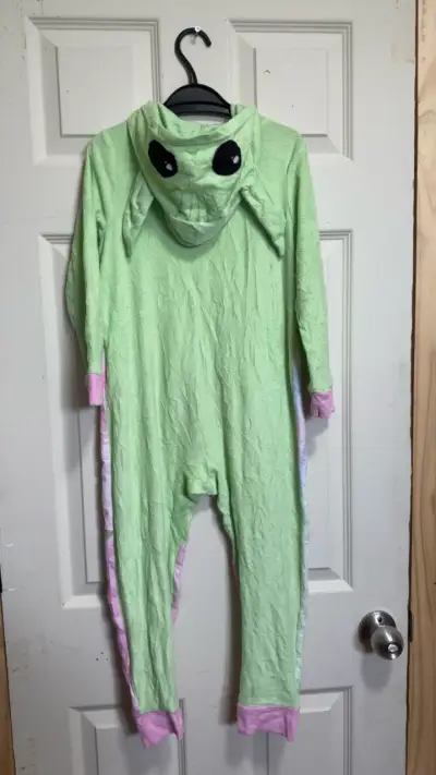 Pijama infantil de Star Wars baby Yoda - miniatura 4