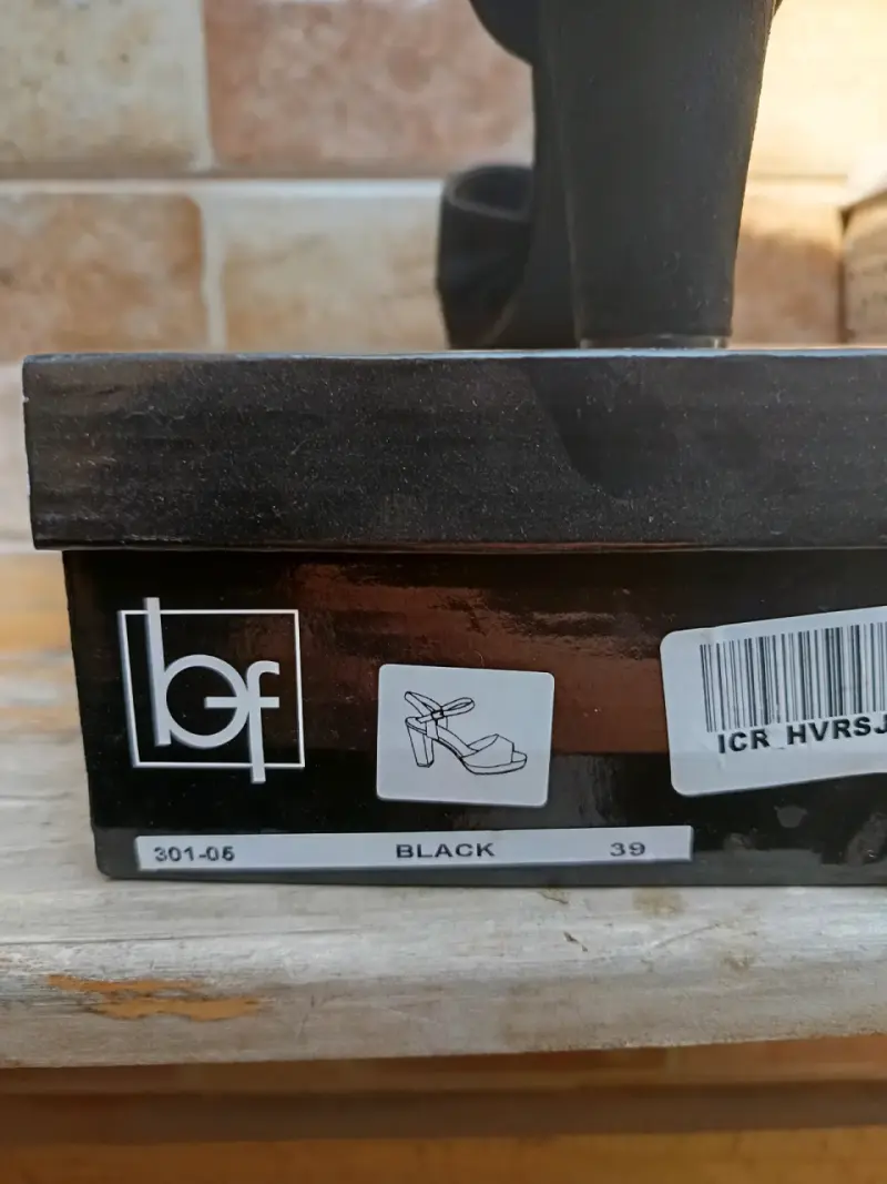 Sandalias de tacón negro Bonny Franco - 4