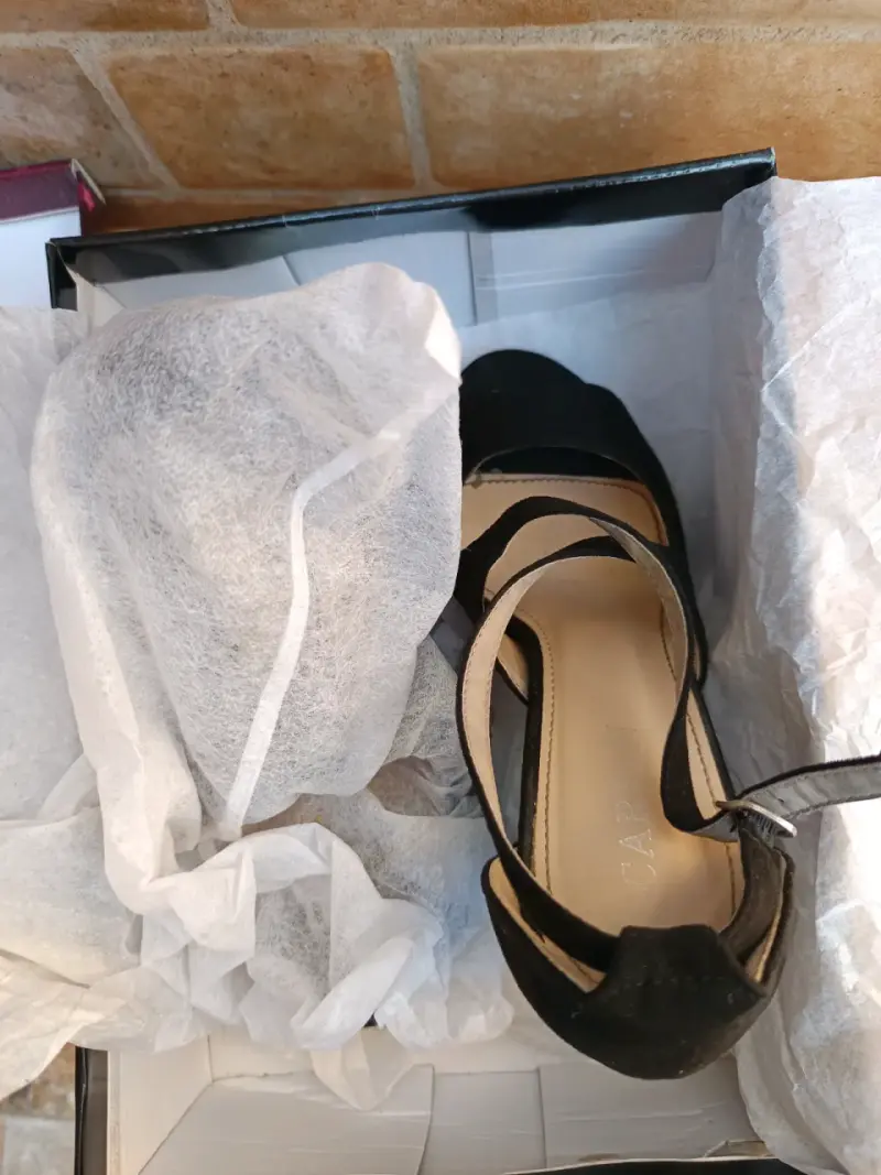 Tacones negros elegantes - 3