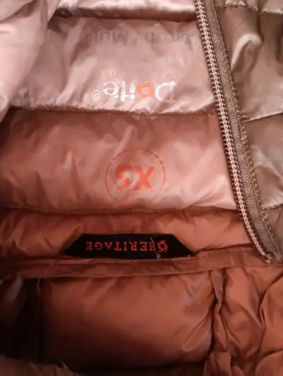 Chaqueta larga marrón con capucha - miniatura 2