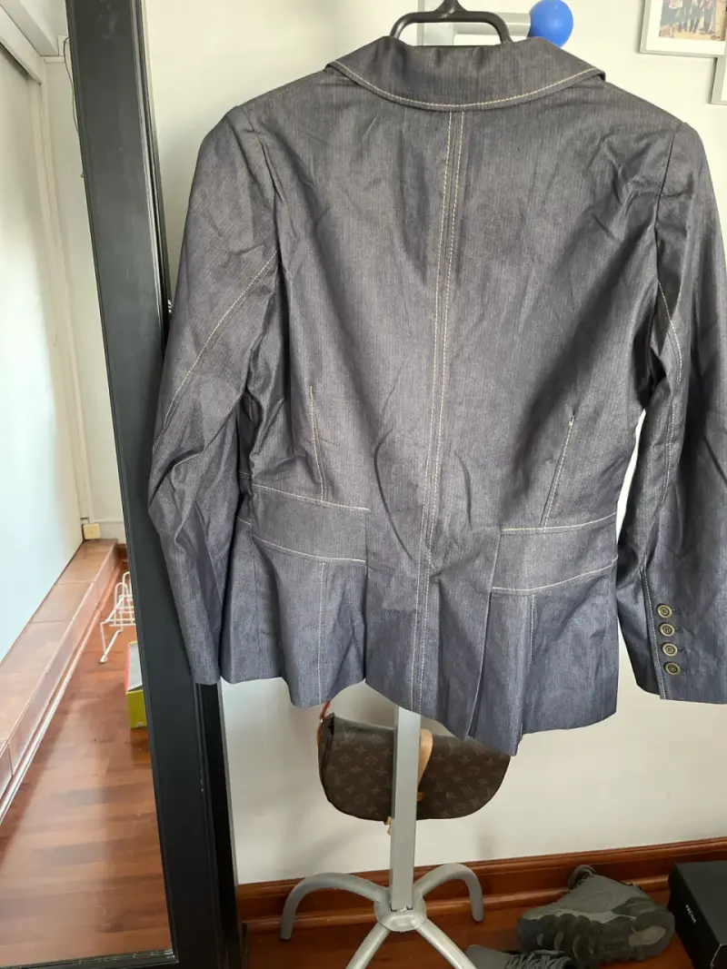Conjunto falda con chaqueta con costuras - 6