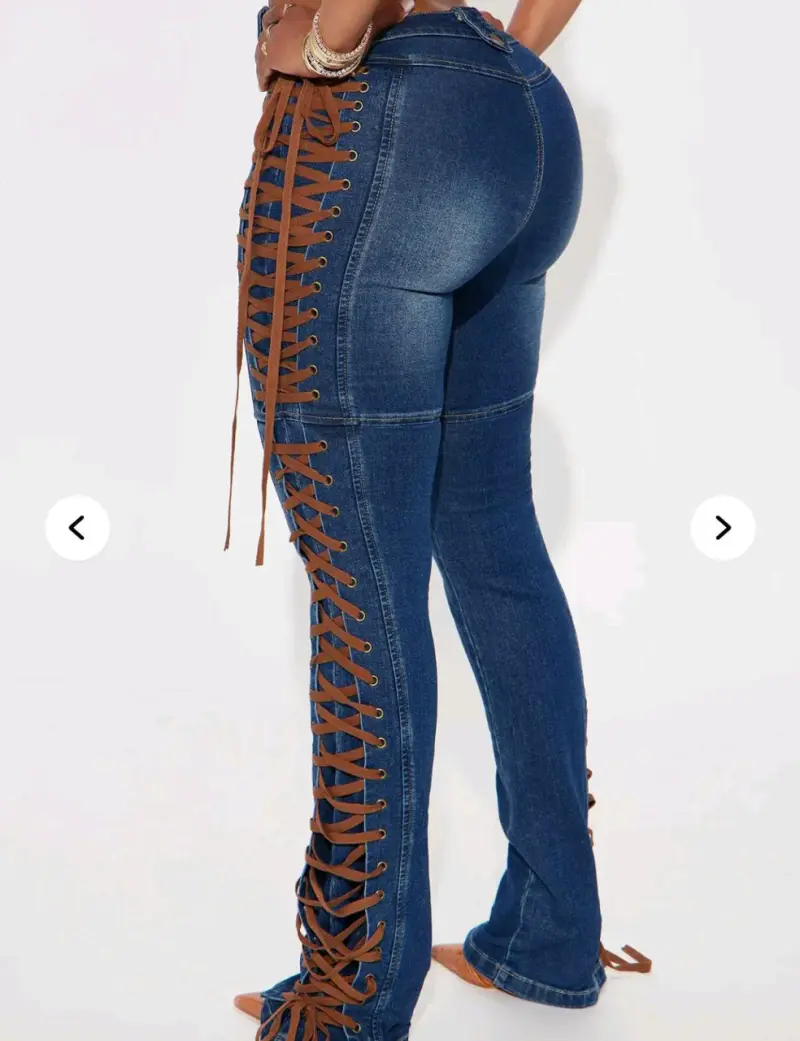 Jeans azules con cordones - 2