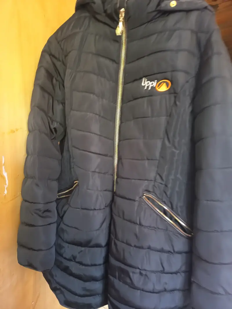 Parka negra acolchada Lippi - 1
