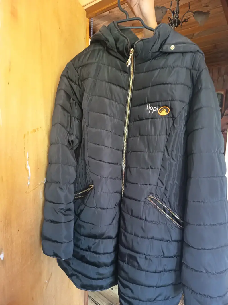 Parka negra acolchada Lippi - 2