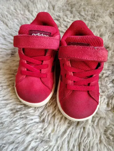 Zapatillas Adidas rojas para bebés - miniatura 1