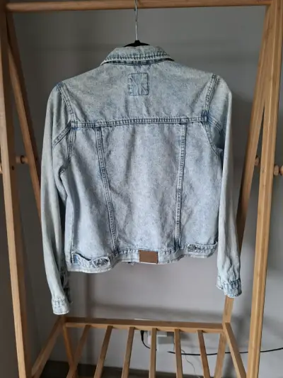 Chaqueta de mezclilla clara - miniatura 2