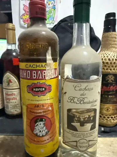 Lote de botellas de licor variadas - miniatura 2