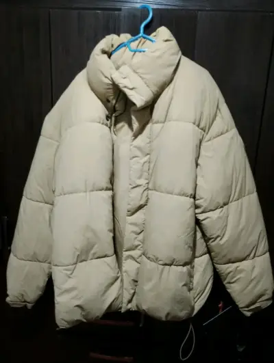 Chaqueta puffer beige - miniatura 1