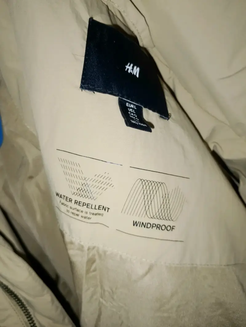 Chaqueta puffer beige - 3