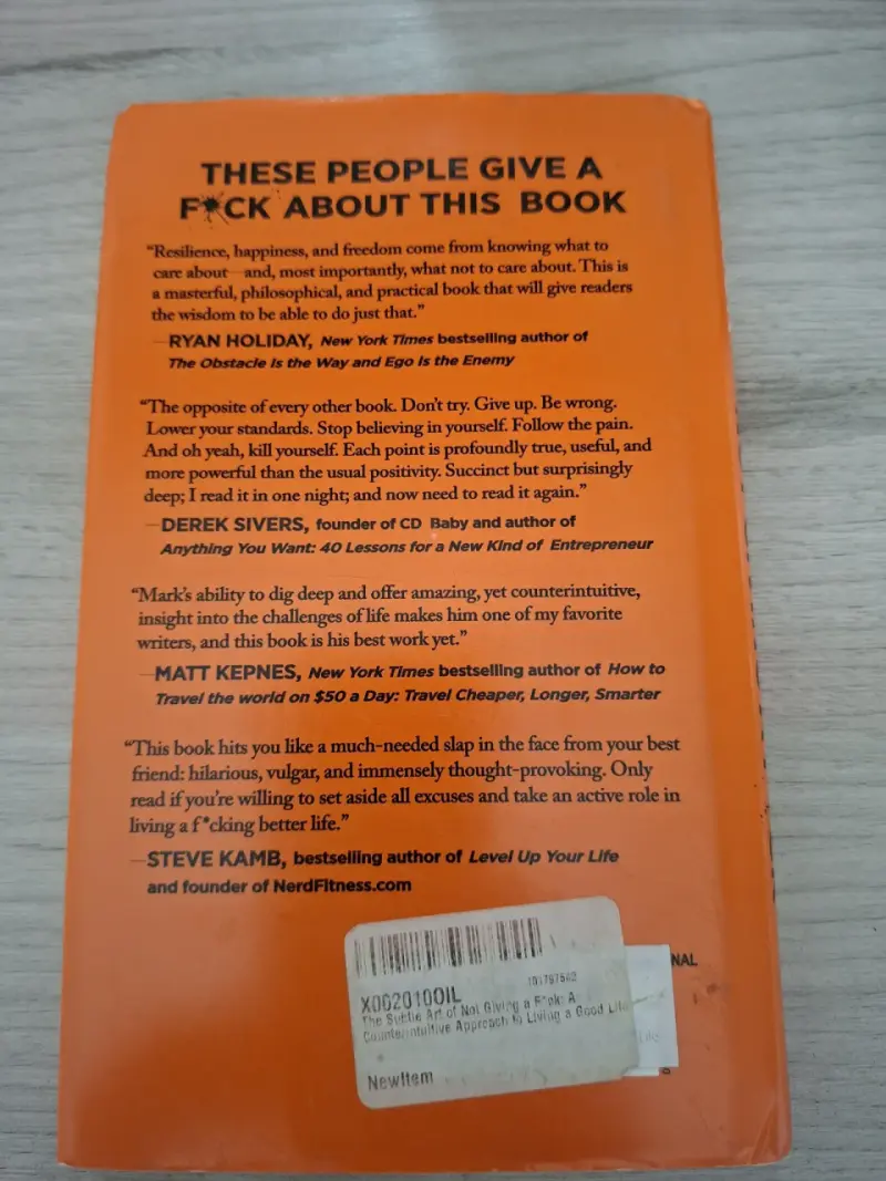 Libro 'The Subtle Art of Not Giving a F*ck' - 2