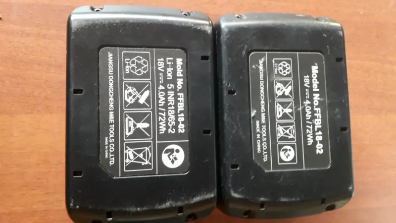 2 Baterías Dong Cheng 18V 4.0Ah - 2