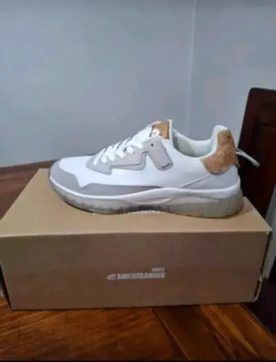 Zapatillas blancas con detalle corcho - miniatura 5