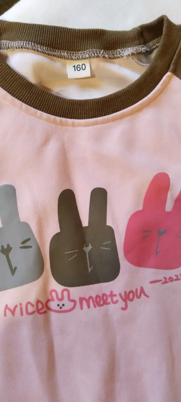 Polera infantil estampada rosa