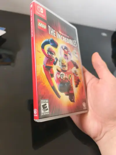 Juego LEGO The Incredibles Switch - miniatura 1