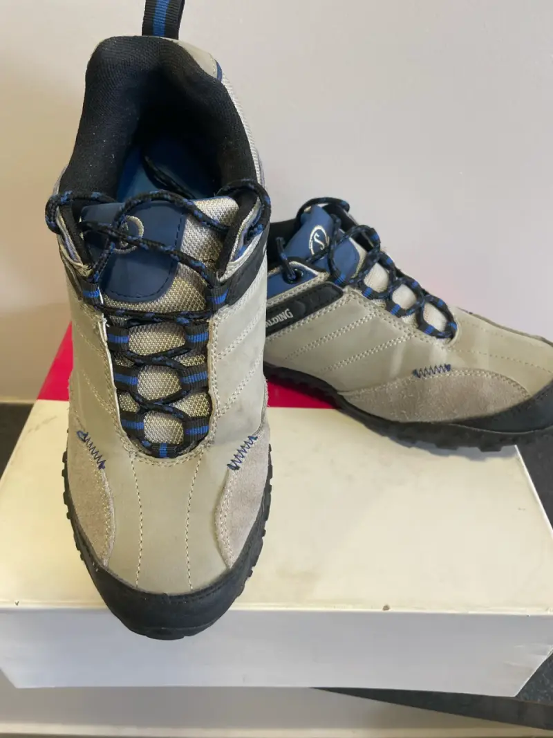 Zapatillas de trekking beige y azul - 1