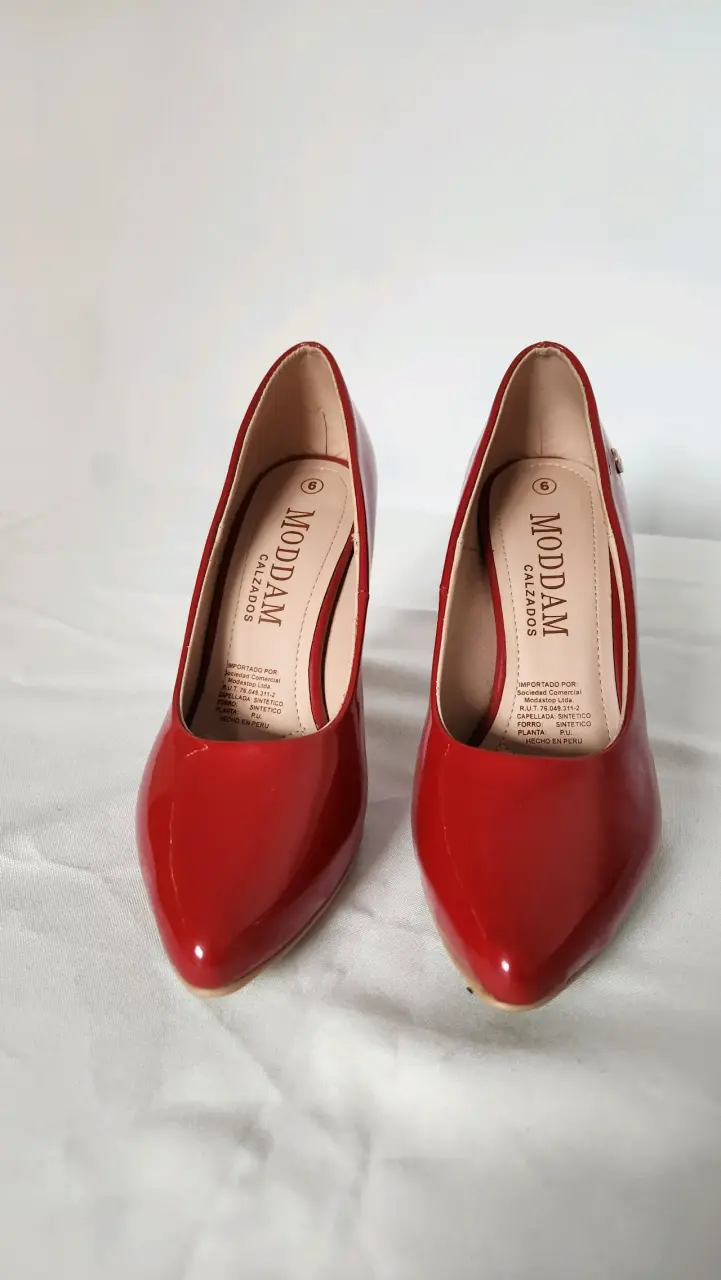 Zapatos rojos de mujer con taco alto - 3